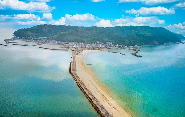 【早い者勝ち！レア案件】博多駅まで1時間圏内★福岡県志賀島のオーシャンビューホテルでのお仕事です！