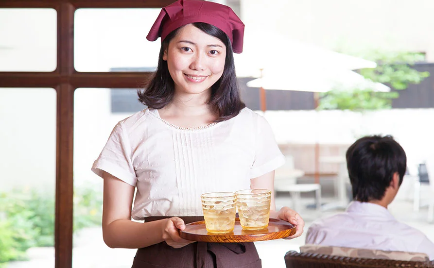 食費無料！寮費も無料！温泉入浴可！富士山が望める素敵なホテルでの勤務です！