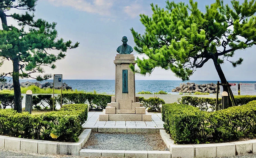 未経験者OK／寮費食費無料／個室寮《9月スタート》皆生温泉の大型リゾートホテル