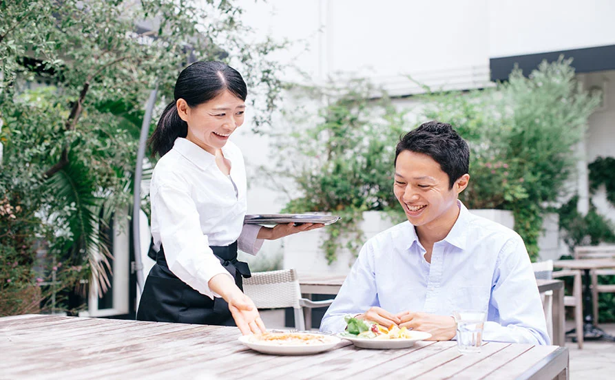 奥入瀬渓流の大自然🌿＼絶景に囲まれて働こう！／個室寮×寮費無料🏠