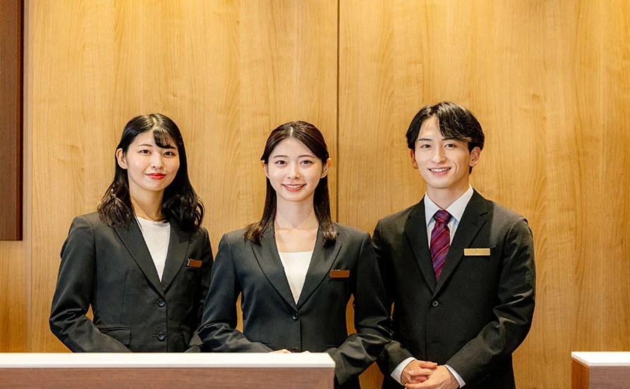 海風とアートを感じる極上空間でお仕事✨伊東の高級リゾートでナイト勤務✨