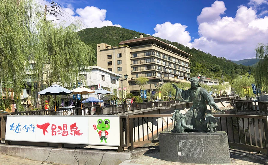 HP用スライダー画像1(左半分)