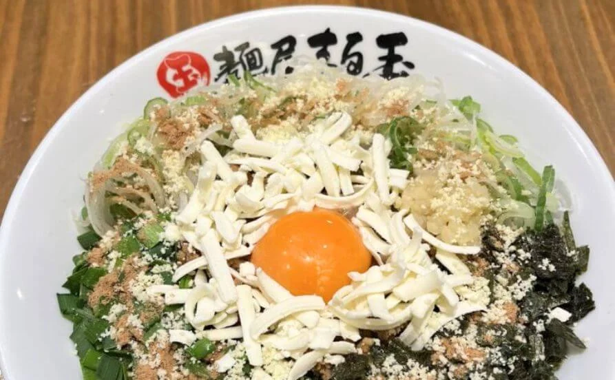 【未経験者歓迎の1月スタート求人☆長野県☆白馬にあるラーメン店でのお仕事♪海外からの観光客に大人気✨服装髪型自由😊✨